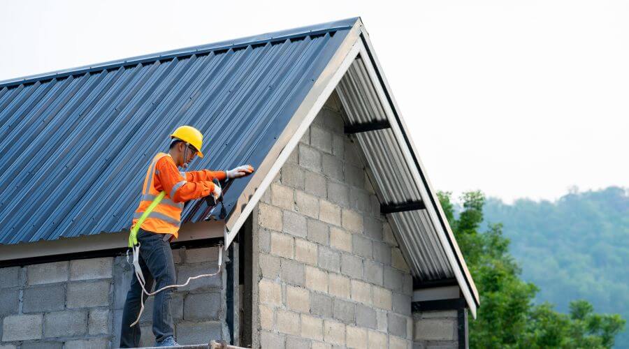 Expert Emergency Roof Repairs services in Glastonbury, CT